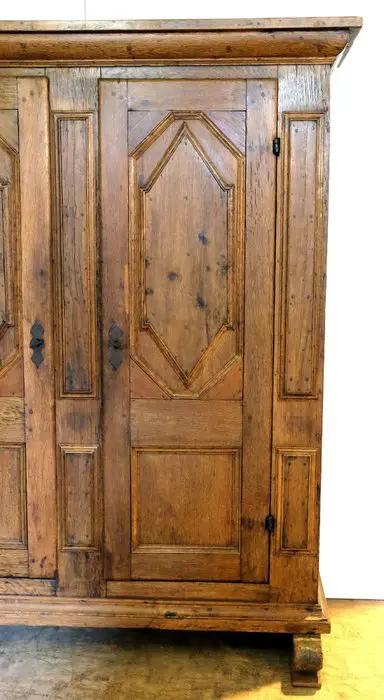 Westfaalse boeren kast - Eikenhout - 18e eeuw