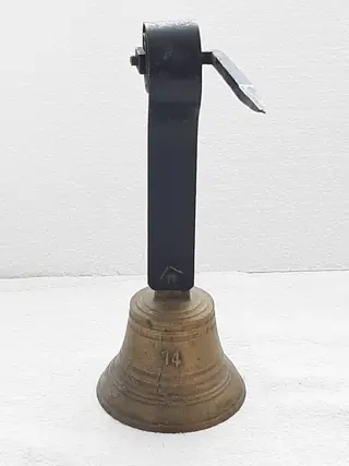 PrachtigeAntieke Bronzen Deurbel met origineelschroef - Brons - 1920