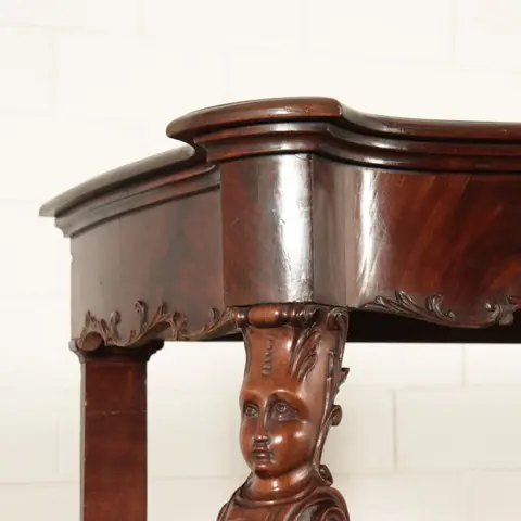 Wandtafel - Louis Philippe - Mahonie - Midden 19e eeuw