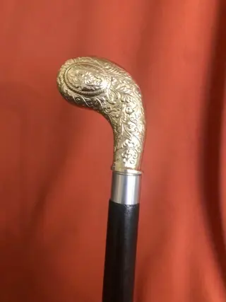 Een "golf" stijlvolle wandelstok in Art Nouveau-stijl. Handvat uitgevoerd als golfstick - verzilverd messing en hout - 20e eeuw