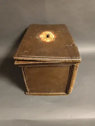 Oude offerande - Hout - 19e eeuw