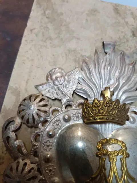 Ex Voto Met Authentiek Marian Monogram - zilverfolie - Begin 20e eeuw