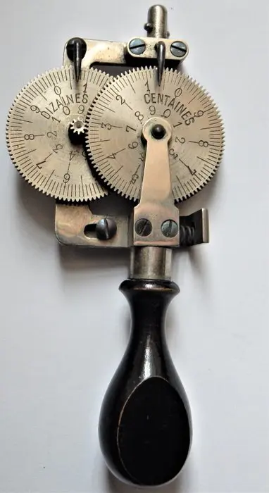 toerenteller met dubbele wijzerplaat - Metaal - circa 1900