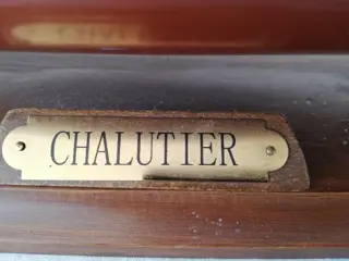 Groot scheepsmodel van een Frans vissersvaartuig - Hout metaal Messing touw. - 20e eeuw