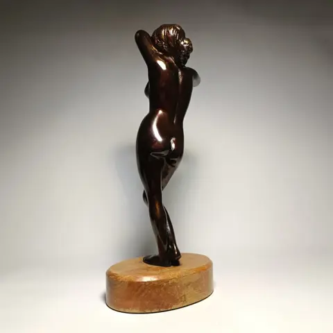 Circle of Gyula Maugsch (1882-1946) - Beeld, Vrouwelijk Naakt (38cm) - Art Deco - Brons - Eerste helft 20e eeuw