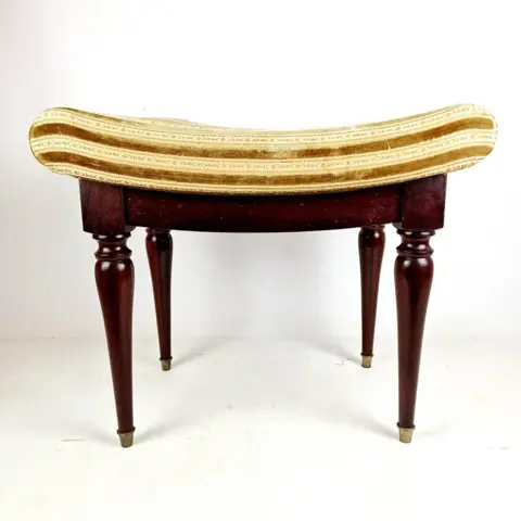 Kruk - Brons, Hout, Textiel - Begin 20e eeuw