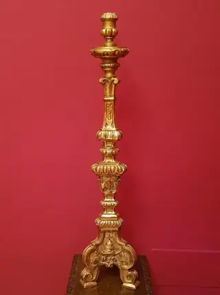 Sacred Art Antiques - Oude liturgische fakkel in hout en bladgoud (1) - Hout - Begin 20e eeuw