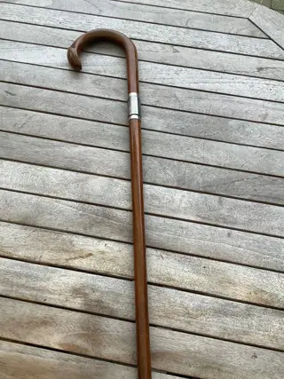 Wandelstok - met speciale handgreep en ferulle in Niëllo techniek - Begin 20e eeuw