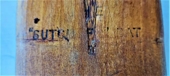 decorative cricket - 1965 - English wooden - Hout