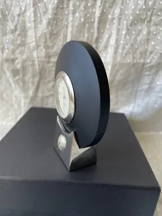 Pierre Cardin - Tafel/bureauklok - jaren 90 - Metaal - Kunststof