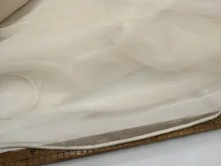 Miglioretti lichtdoorschijnend gordijn - 660 x 300 cm - Hars/polyester, PES - 2012