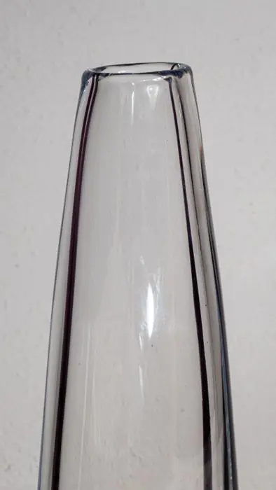 Vicke Lindstrand - Kosta - Mid Century Designer Vaas - Gesigneerd - Hoogte 29 cm - Glas