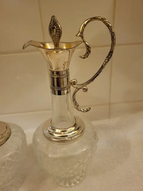 Karaf (2) - Art Deco - Verzilverd