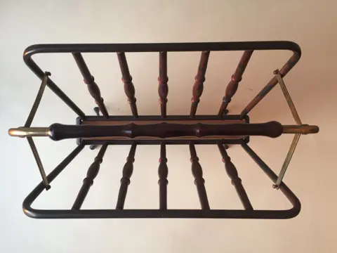 Tijdschriftenhouder (1) - Vintage - Hout, IJzer (gegoten/gesmeed)