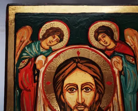 Houten icoon van Jezus Christus: een onopgemaakt beeld van de Heiland. - Hout