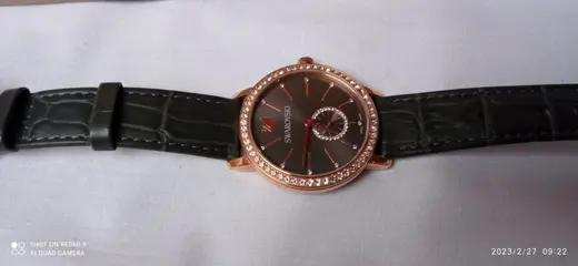 Swarovski - dameshorloge - sierlijke dame - 5295389 - in doos (1) - Kristal, Leder, Legering