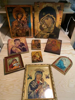Verzameling 9 iconen (9) - Hout
