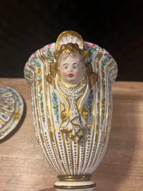 Porcelaine de Paris - Paar vazen (2) - Porselein