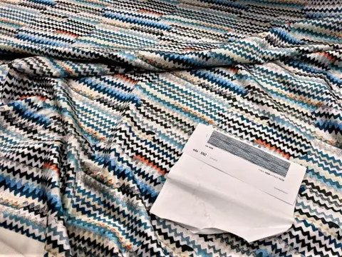 Spectaculair Enzo degli Angiuoni zijdefluweel - 520 x 140 cm - Zijde - 2018