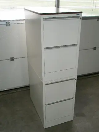 *Hangmap kast H149x45. 7x vr