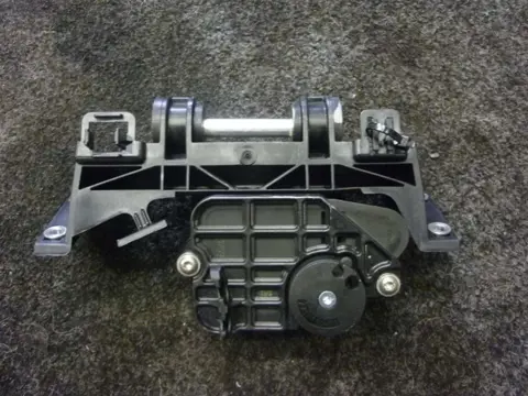 EXUP / SERVO KLEP BMW S 1000 RR 2009 - 2011