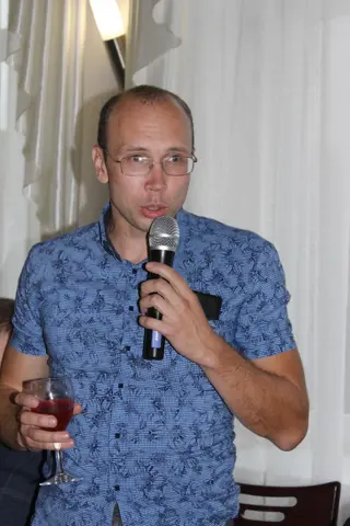 Translator Dutch - Russian, 0.04 euro/word