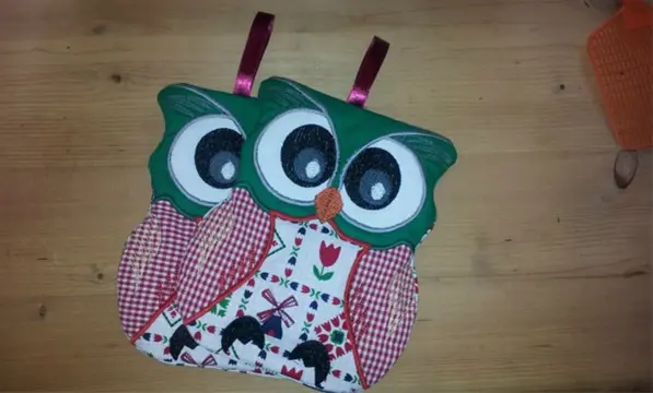 Een verjaardag!!! grappige pannenlappen kadotip