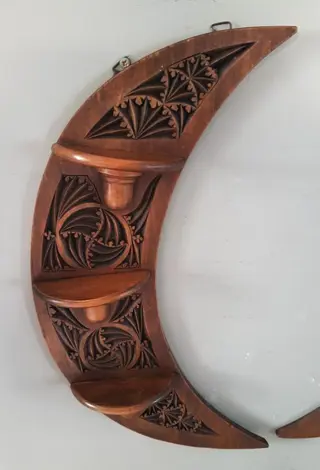 Friese Kerfsnede – paar zeldzame maanvormige consoles - Hout