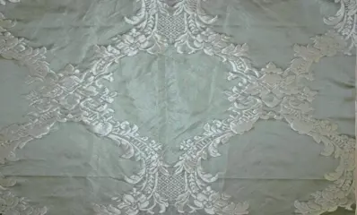 Damast zijde stof - 300 x 140 cm - Zijde - 21e eeuw