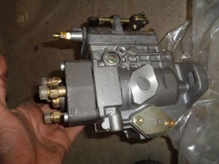 Case ih - 633 brandstofpomp