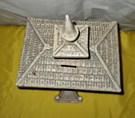 Metalen huis,spaarpot (bureaux caisse) - Gegalvaniseerd metaal