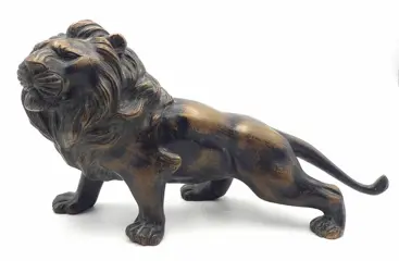 Artista Sconosciuto (XX Secolo) - Sculptuur "De leeuw, koning van de jungle" - Brons