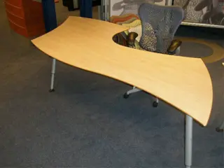 Hoekbureau Kembo 290x124 2x vr