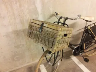Mooie fietsmand te koop