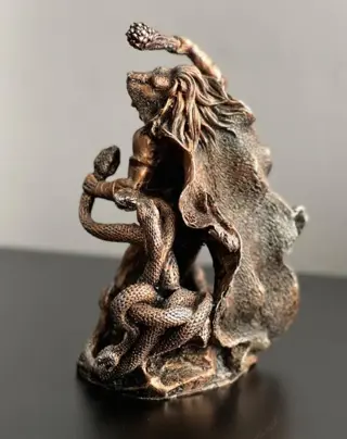 Figuur/beeld (1) - Kunst en ambachten - Marmer stof