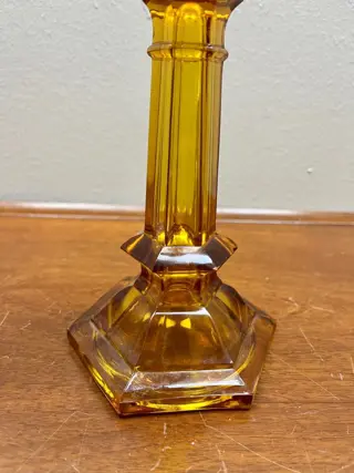 Val Saint Lambert - Kandelaar, bonbonniere, tafelbel en melkkannetje - Glas