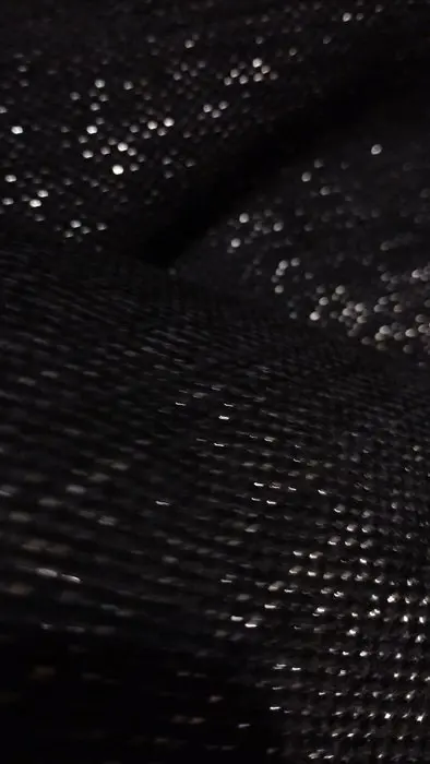 Weelderig nachtzwart lamé katoen - 590 x 140 cm - Katoen - 2020