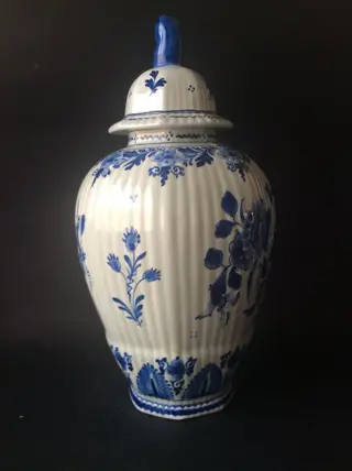 G.Gerlofsma - De Porceleyne Fles, Delft - Grote dekselvaas - 40 cm - 1956 - Aardewerk
