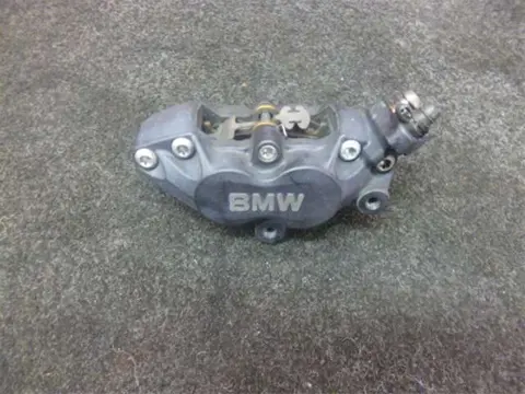 REMKLAUW RECHTS VOOR BMW K 1200 S 2004 - 2009