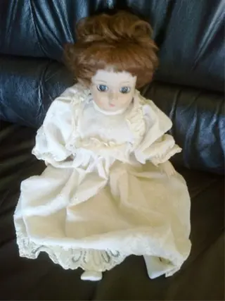 Oude porseleinen pop 48 cm