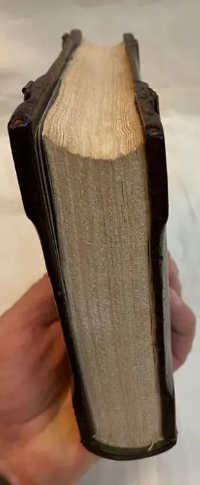 Boek met geheim vak (1) - Leder