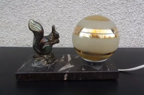 ART DECO stijl: "eekhoorn" bureaulamp van TEDD - Marmer, Zinklegering
