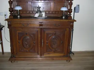 Antieke kast