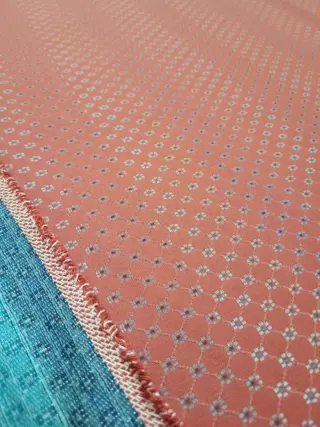 Prachtige stof met honingraatstructuur Made in Italy - 495 x 140 cm - Katoen - Eind 20e eeuw