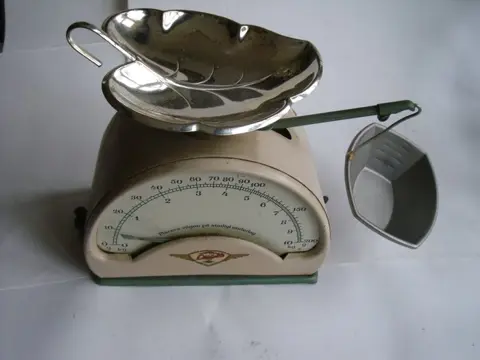 Weegschaal - Scandinavisch design - IJzer (gegoten/gesmeed)