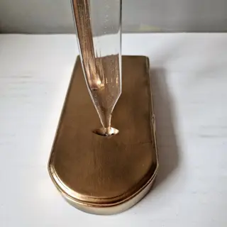 René Delvenne - Val Saint Lambert - Zwaard inclusief gouden houten standaard (H. 63 cm) - Kristal