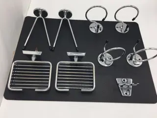 VINTAGE BADKAMERSET ( jaren 70 ) (10) - CHROME