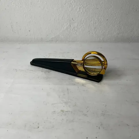 Kismet Deskset; Modernist ca. 1960-1970 - Briefopener met liniaal, Schaar en vergrootglas in lederen - Leder, Staal (roestvrij), Verguld