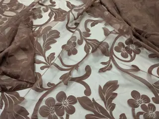 Spectaculaire devoré Telerie Simta - 580 x 320 cm - Organza - 21e eeuw