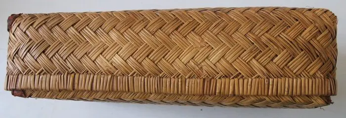 Oude rieten mand/koffer - riet, leer